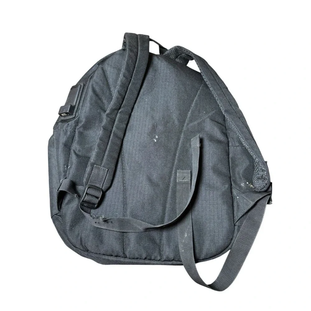 Yeso Stardew Valley  Backpack with USB and Headphone Cords Laptop Sleeve
